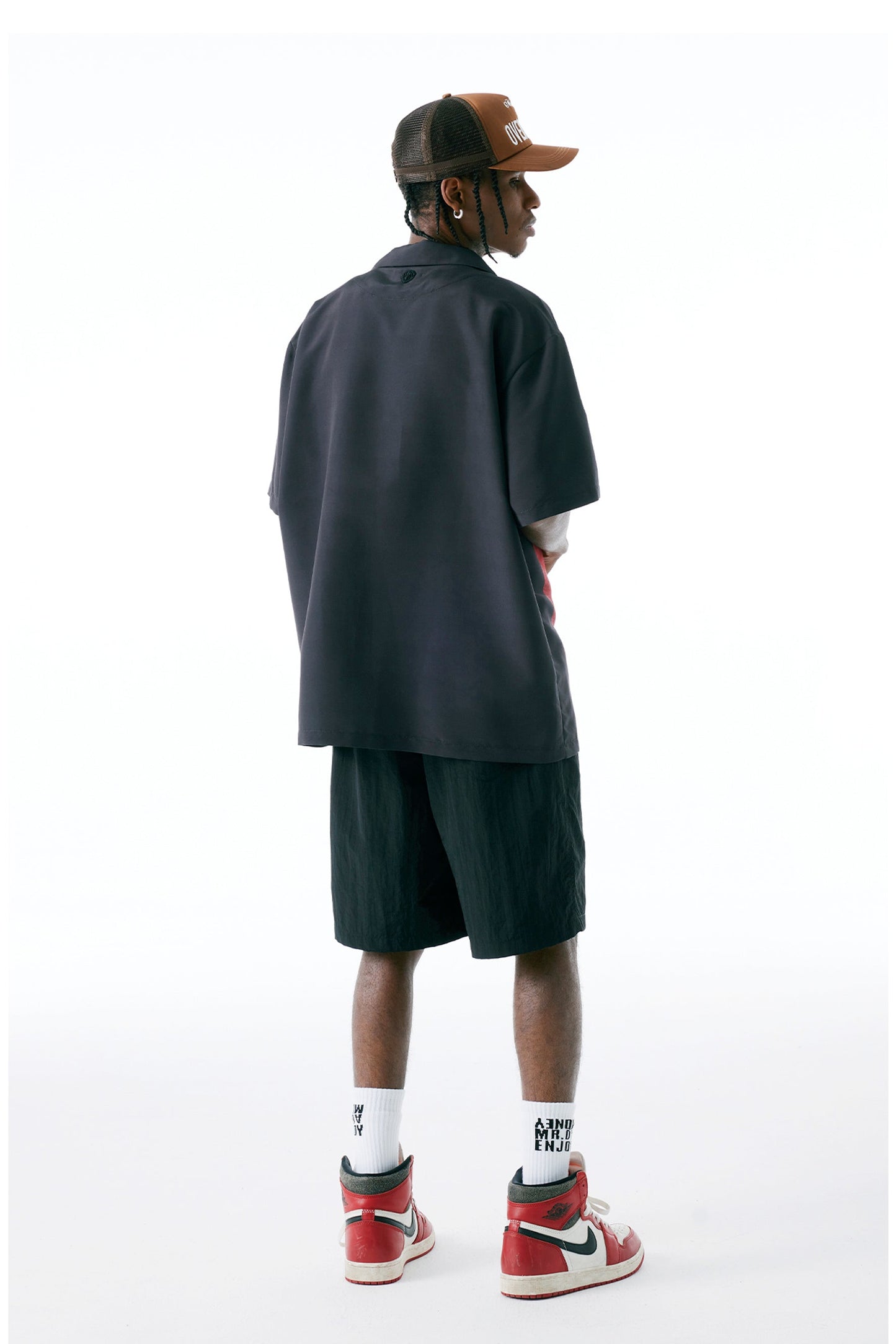 MEDM X WHOOSIS 샤크 셔츠