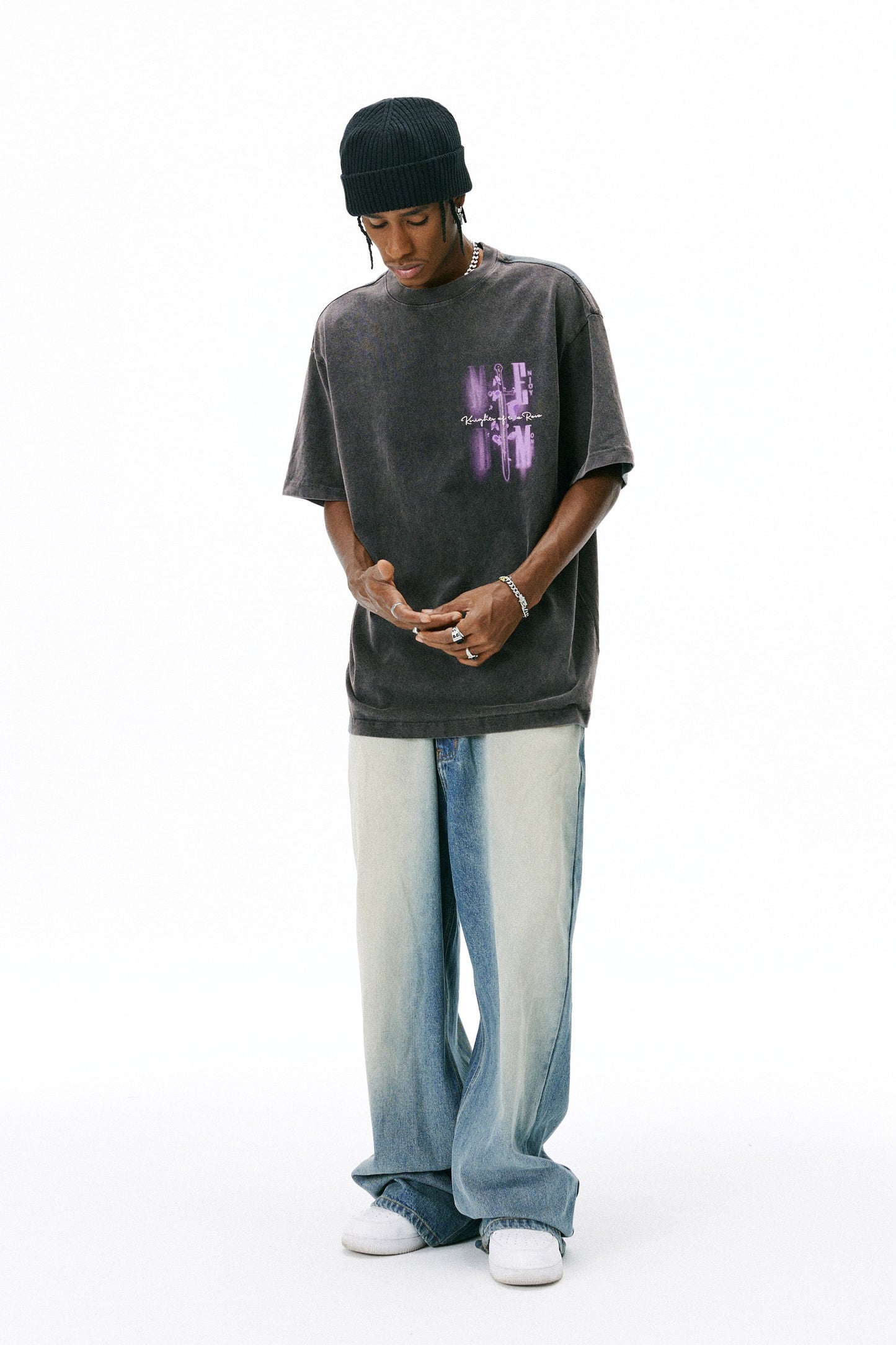 MEDM 로즈 소드 티셔츠