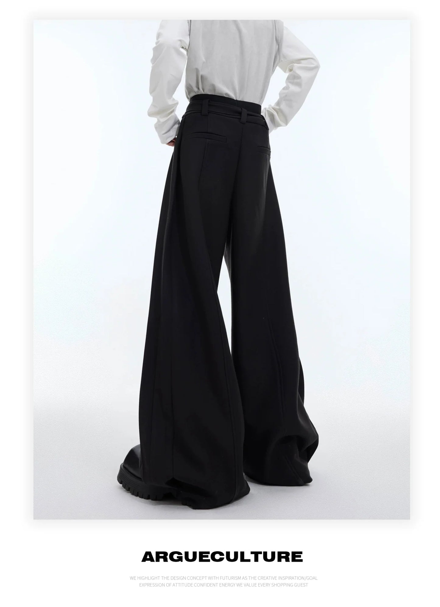 Three-Dimensional Pleated Casual Pants with Belt Design for Spring