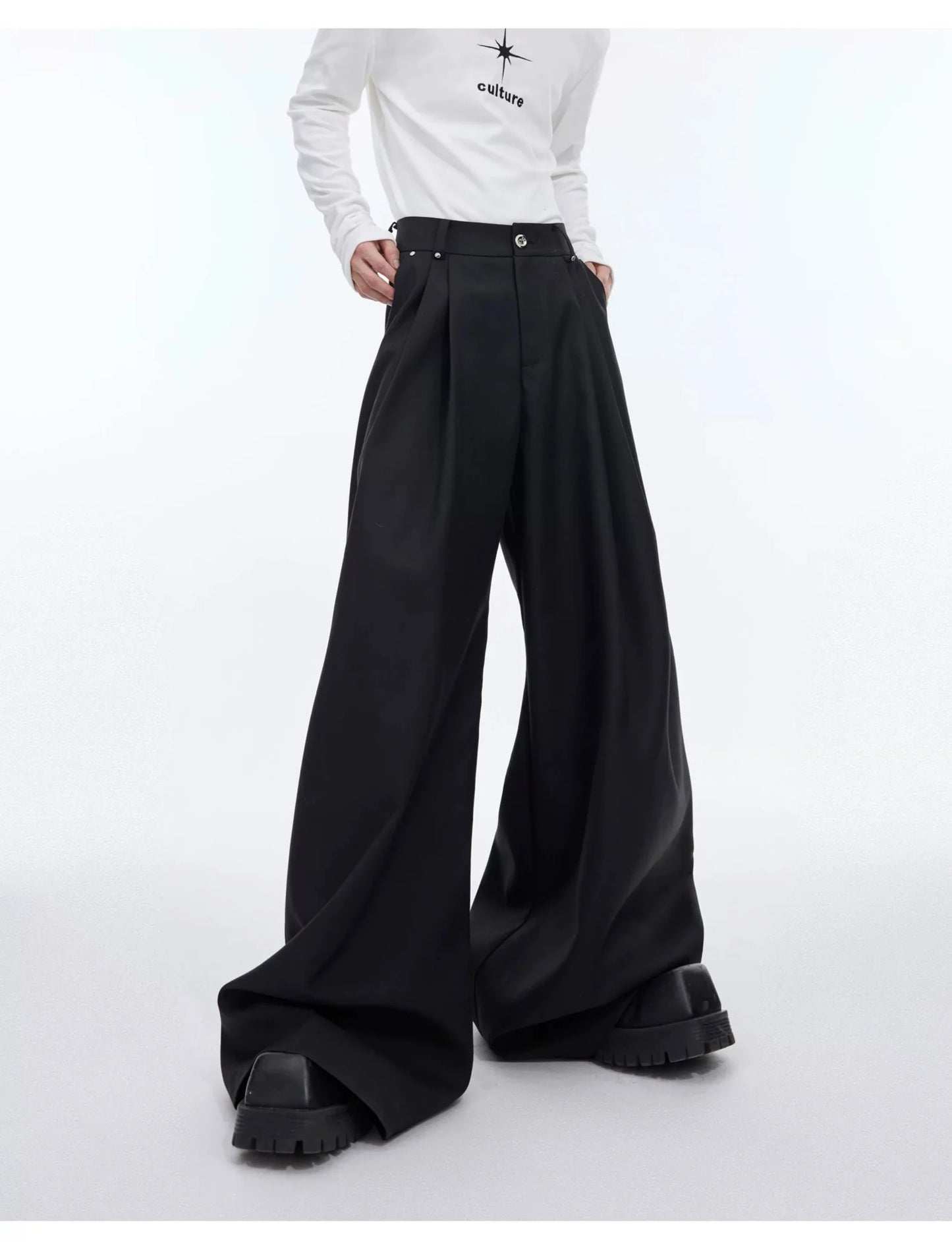 Unique Versatile Pleated Casual Pants with Straight Fit for Men