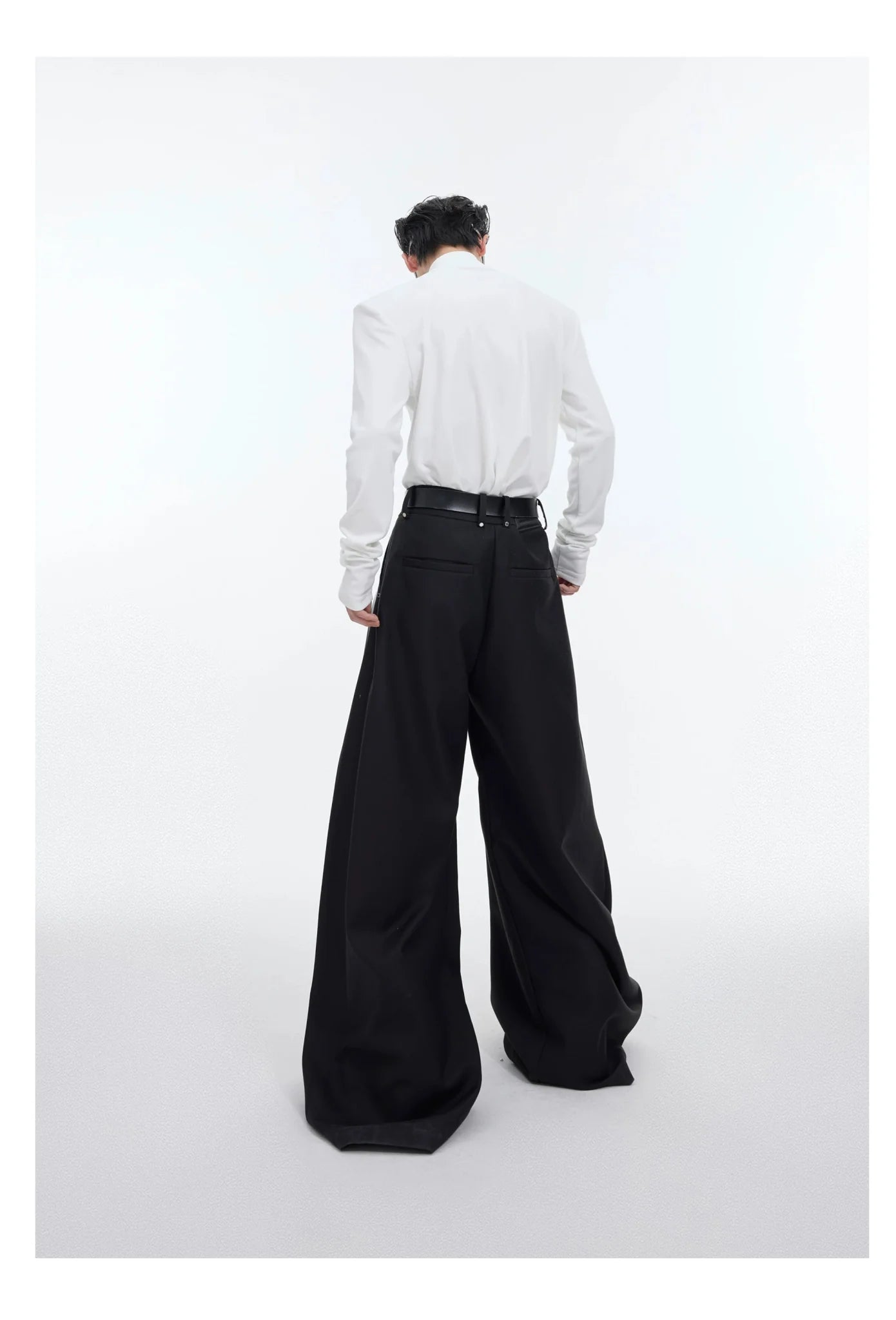 Unique Versatile Pleated Casual Pants with Straight Fit for Men