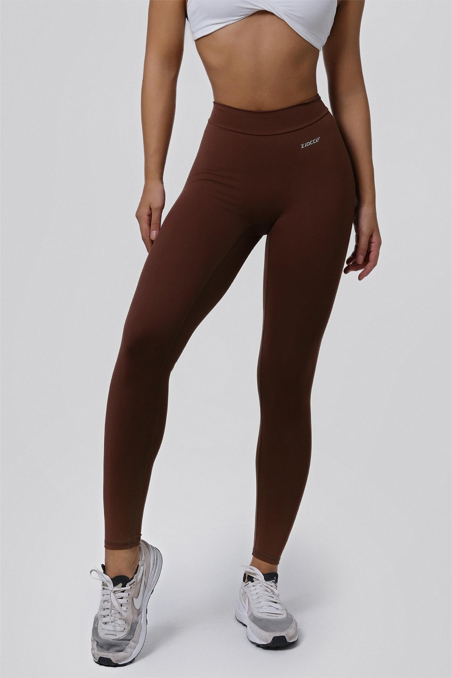 V-Back Scrunch Leggings