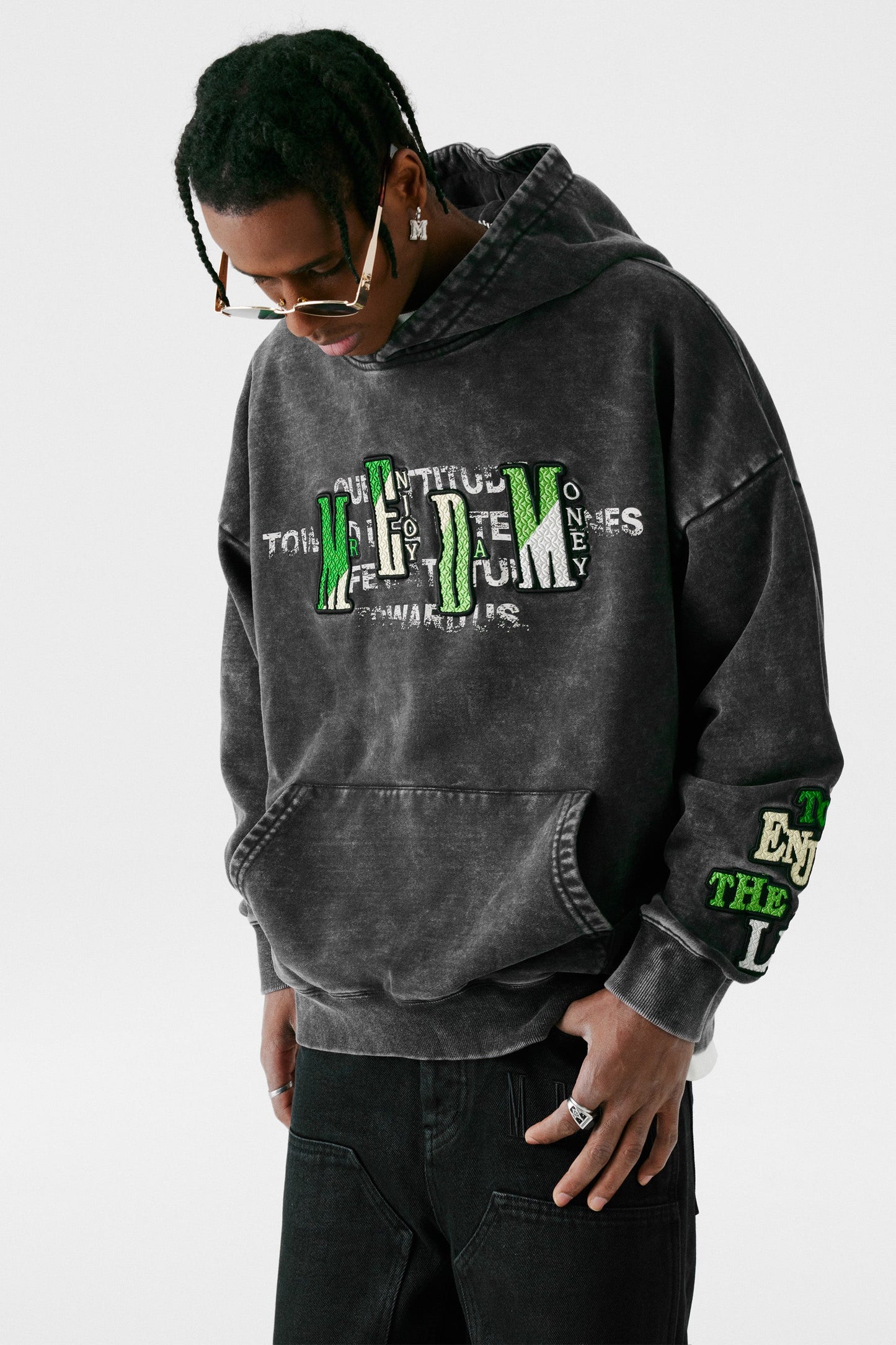 MEDM 자수 로고 후디