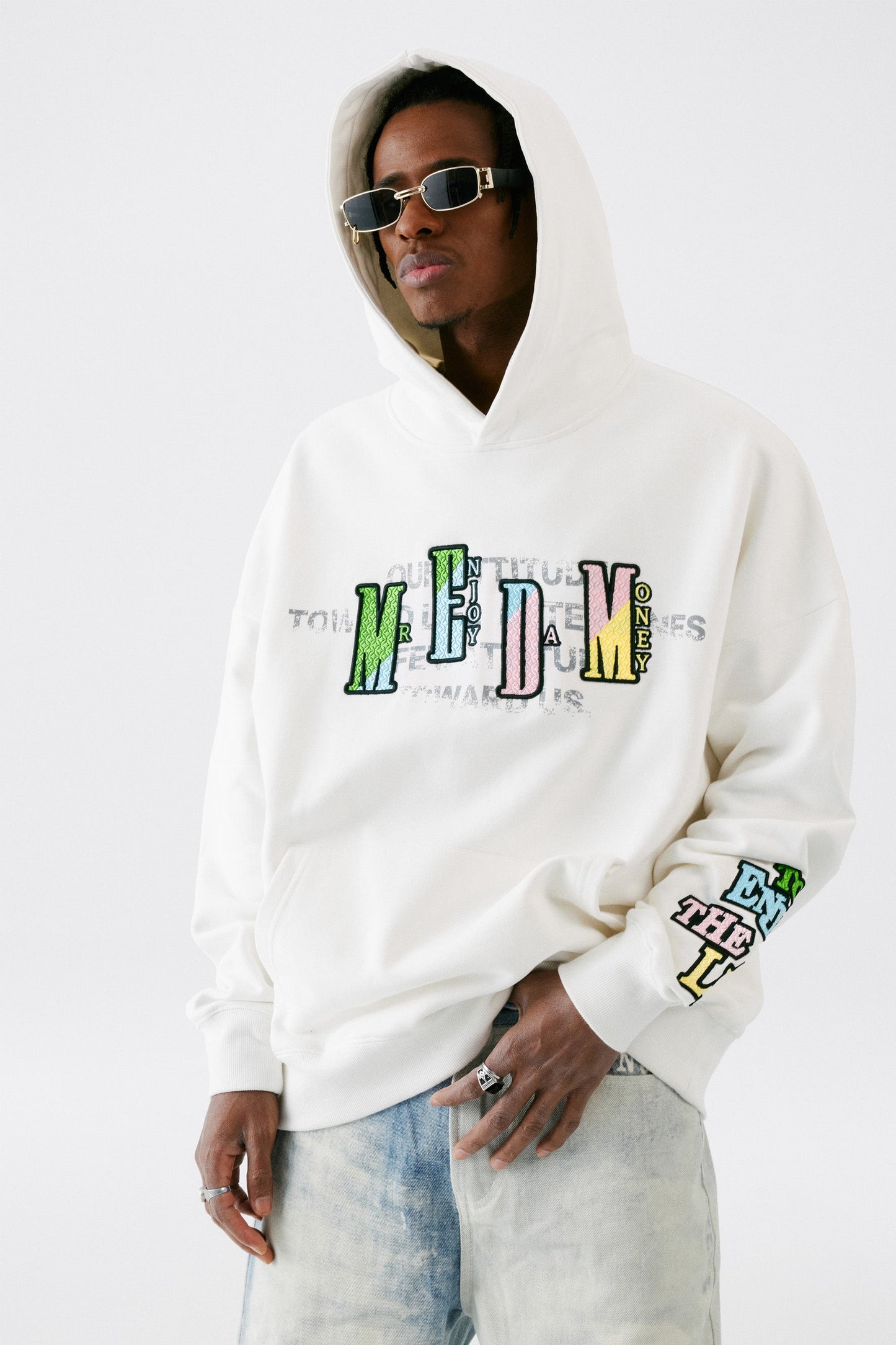 MEDM 자수 로고 후디