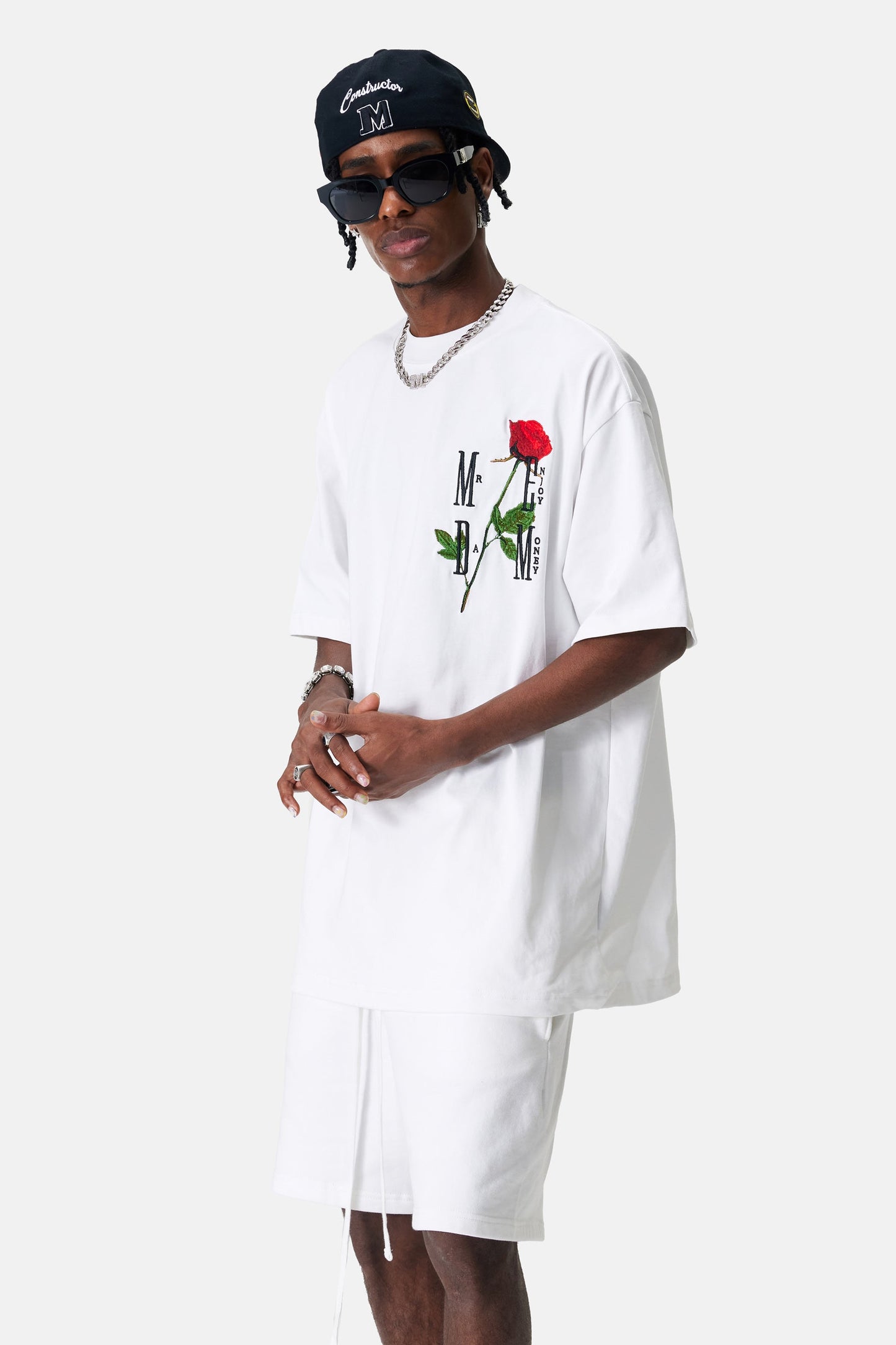 MEDM 자수 로즈 티셔츠 