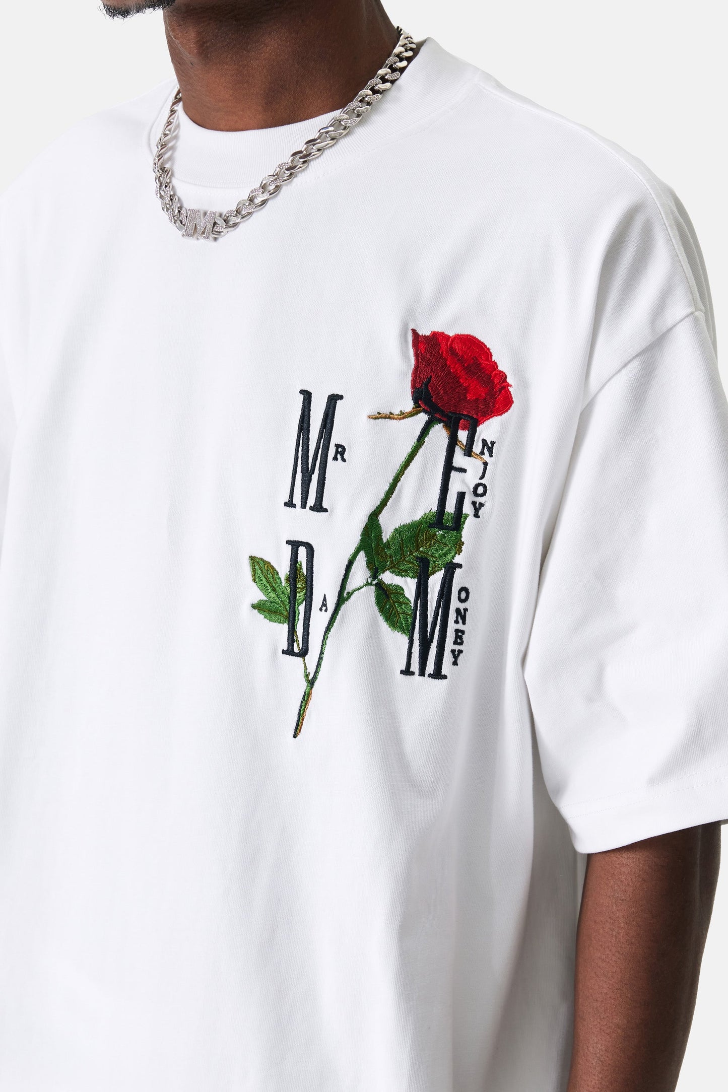 MEDM 자수 로즈 티셔츠 