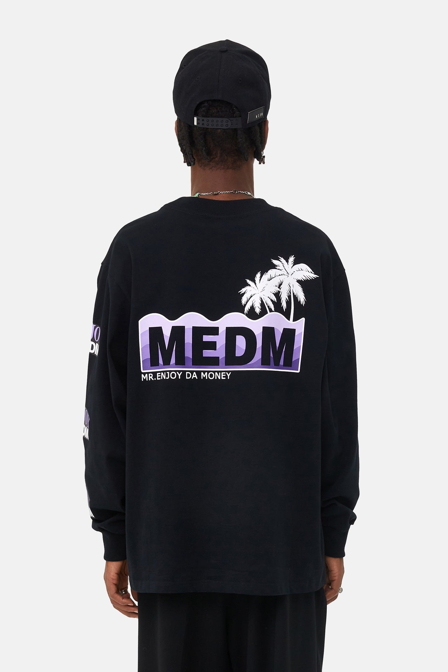 MEDM 긴팔 티셔츠 