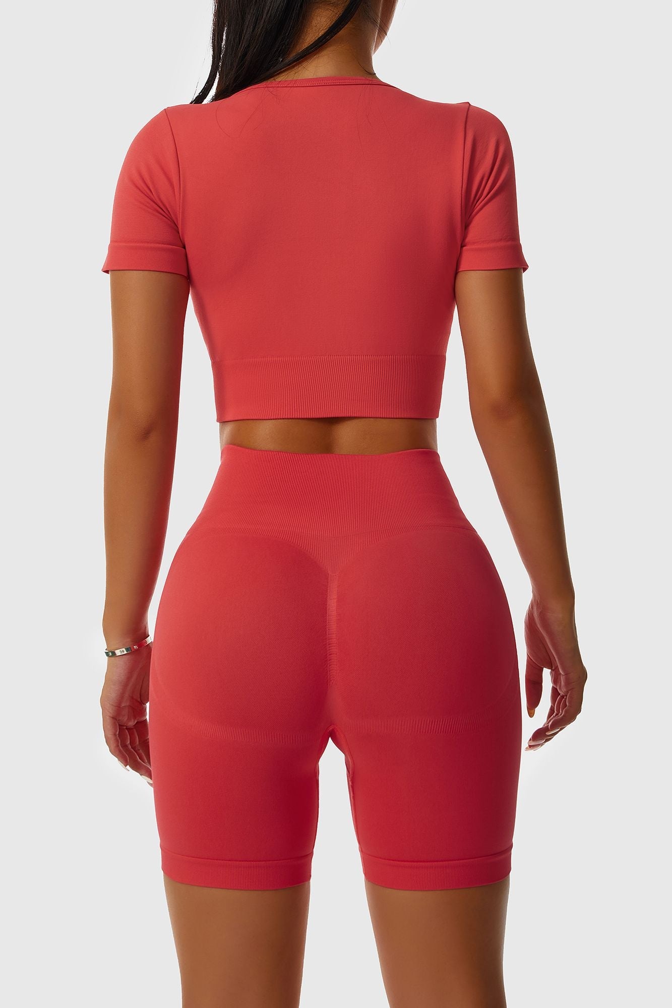 로우 스쿠프 넥 반팔 크롭 탑