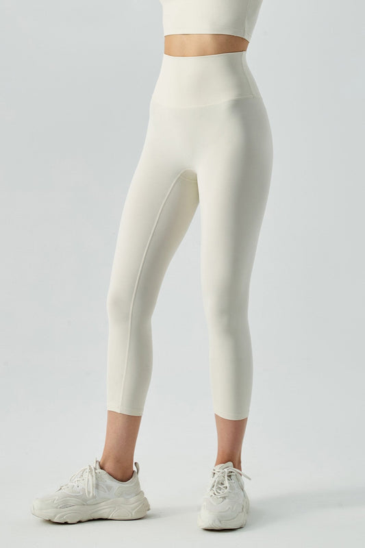 No Front Seam Capri Leggings