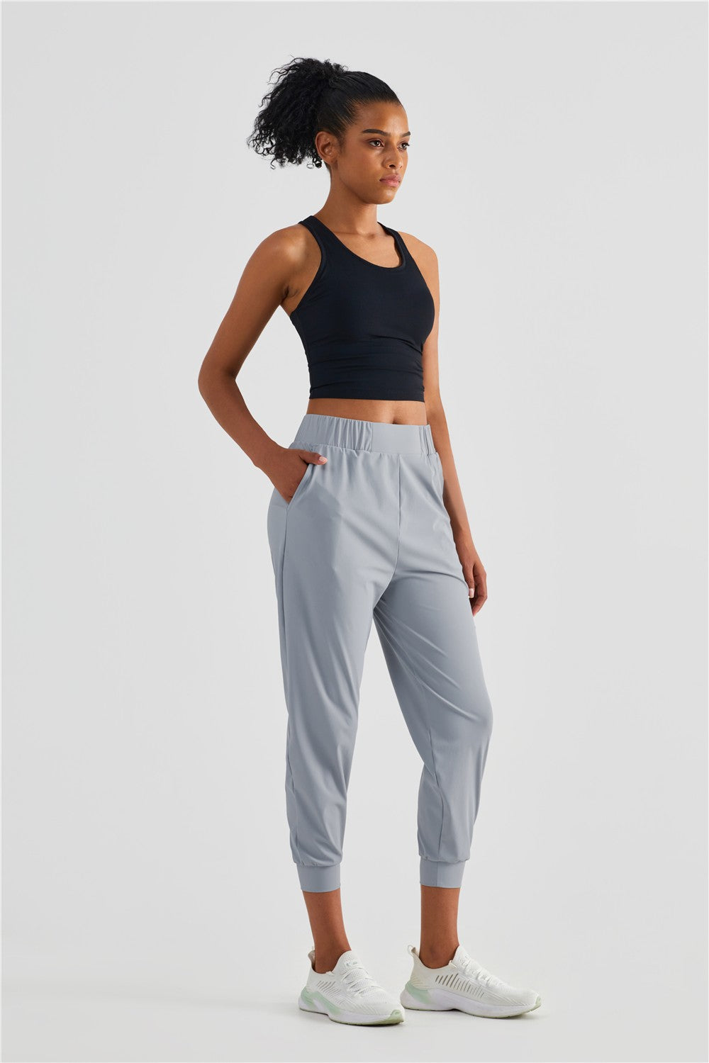 UPF 50+ Tapered Crop Pants with Pockets