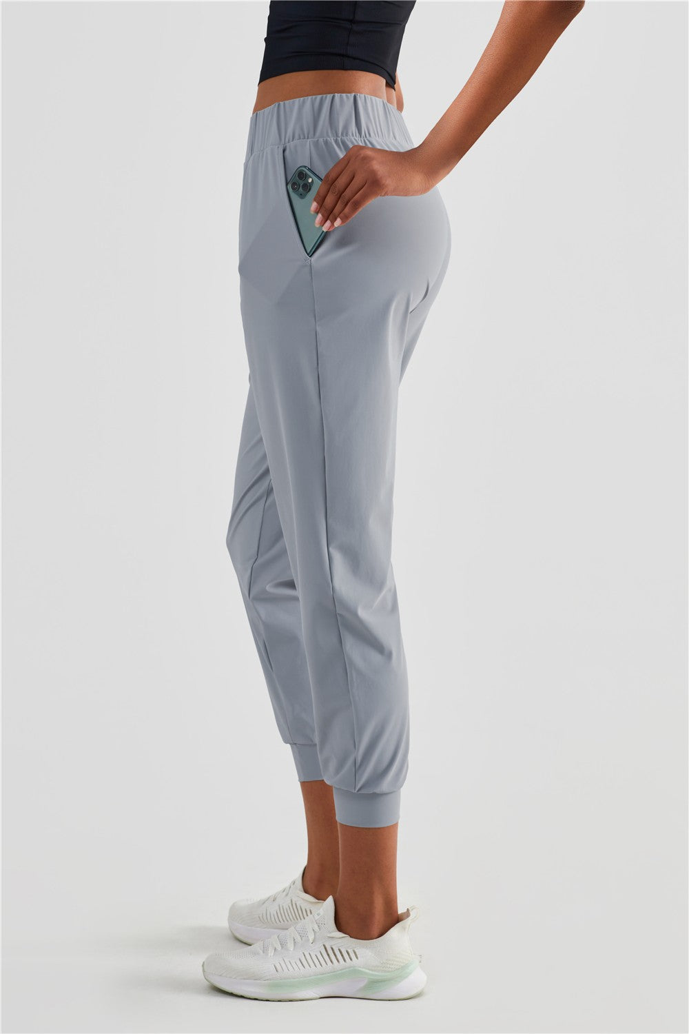 UPF 50+ Tapered Crop Pants with Pockets