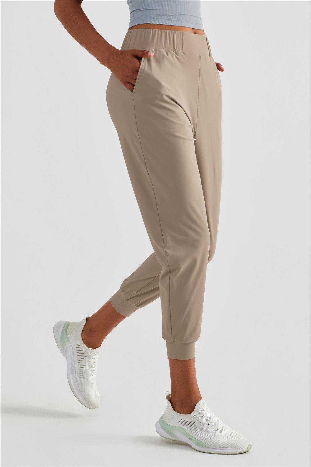 UPF 50+ Tapered Crop Pants with Pockets