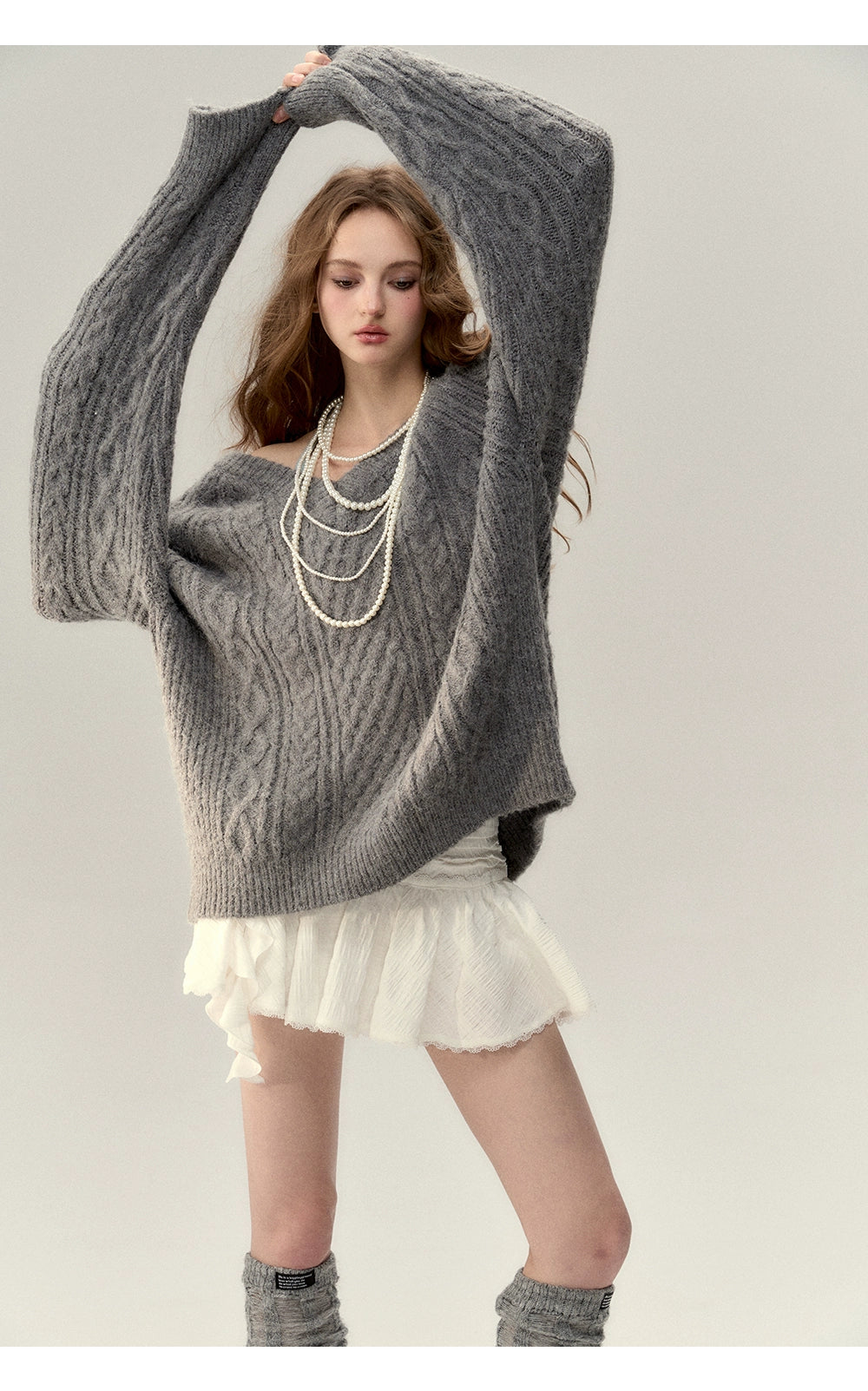 Reversible V-neck Knit Sweater