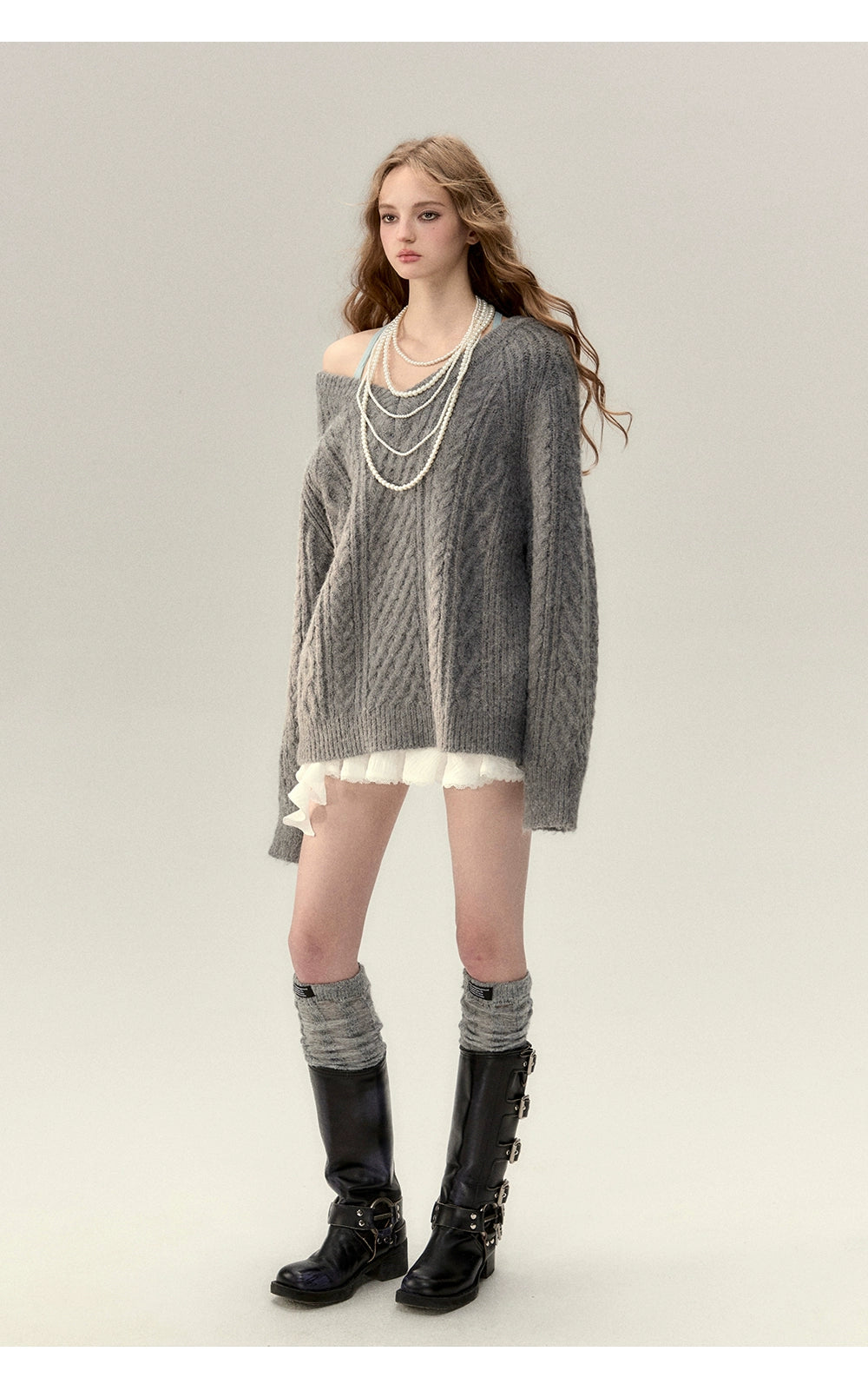 Reversible V-neck Knit Sweater